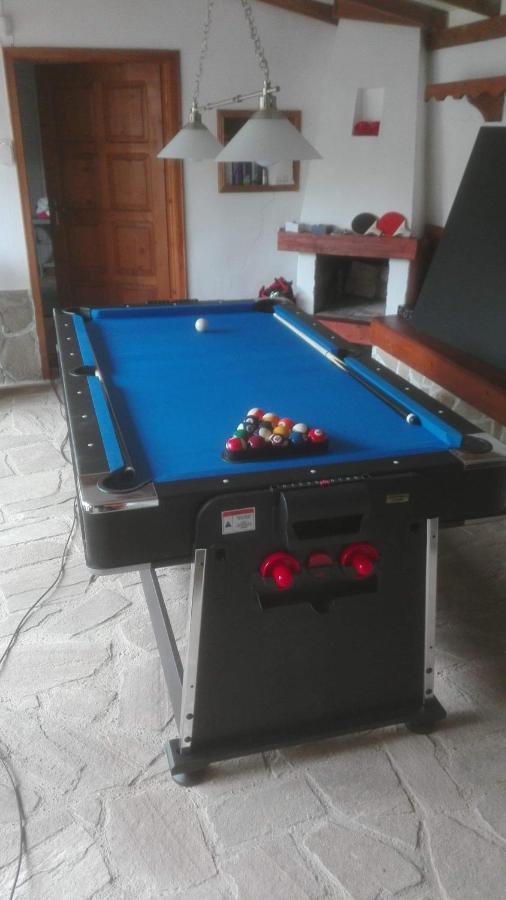 Angliiska Vila Arbanaszi Kültér fotó